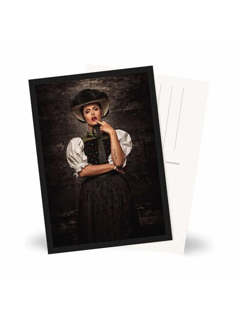 Artwood Postkarte Boss Lady 2