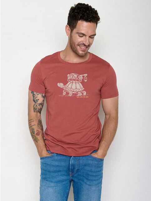 GreenBomb T-Shirt Turtle Walk Guide sunset red