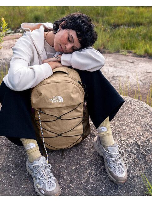 North Face Rucksack Borealis  Garnet / Dark Chestnut