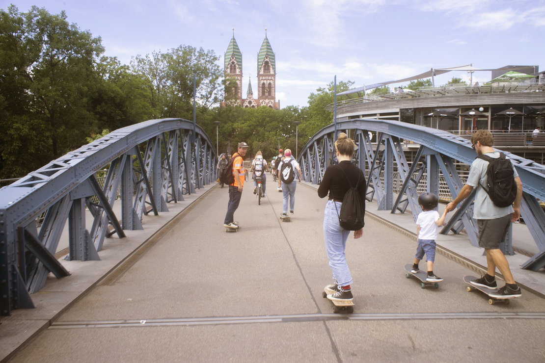 Go Skateboarding Day - Blaue Brücke Freiburg