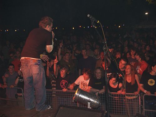 emilbulls_crowd.jpg emilbulls_crowd.jpg