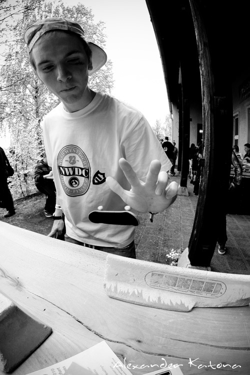 tim_putz-sw_flip_nosegrind_kopie.jpg