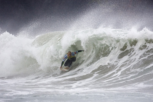 slater_k9641mundaka08cestari_n.jpg