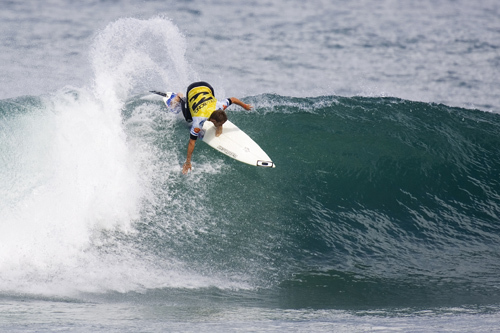 whittaker9980mundaka08kirstin_n.jpg
