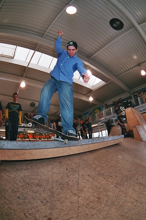 alberto_benitez__bs_posernosegrind.jpg