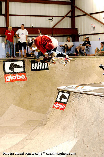 burnley_04_josh_parr_mute_air