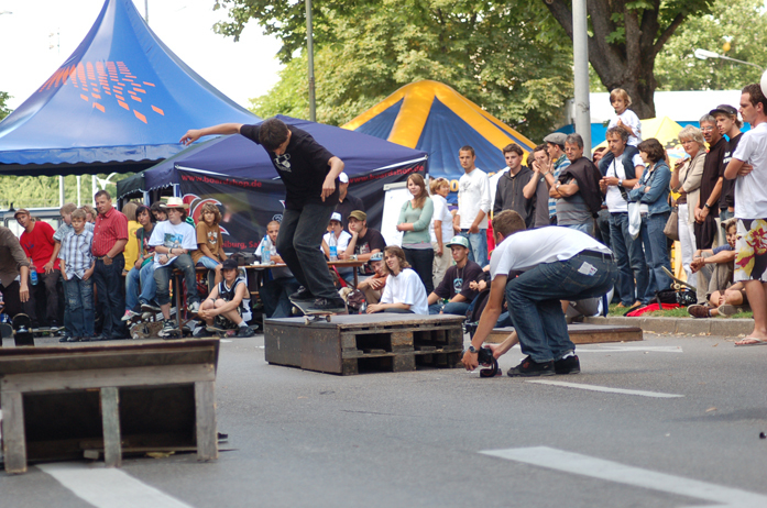 back_nosegrind_1px.jpg