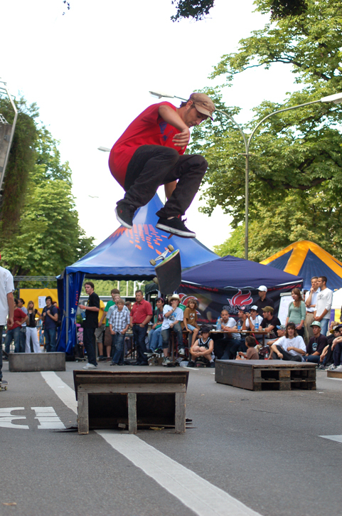 kickflip_1mb.jpg
