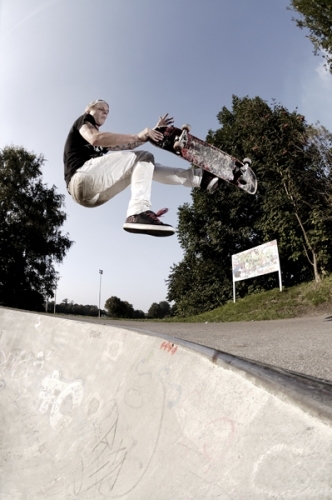 daniel_wenk_-_fs_frontsiiiide