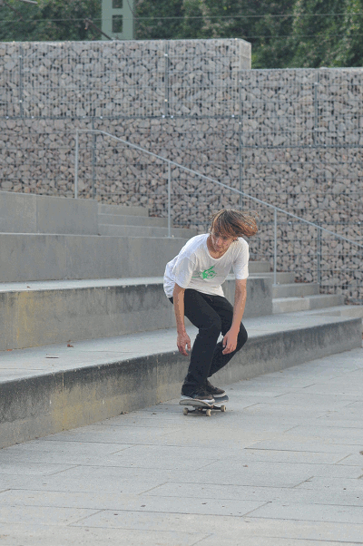 bs_tail.gif