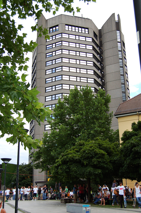 1rathaus_pic.jpg 1rathaus_pic.jpg