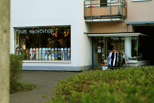 Kiste_Aussenschuss_LQ Kopie_500.jpg