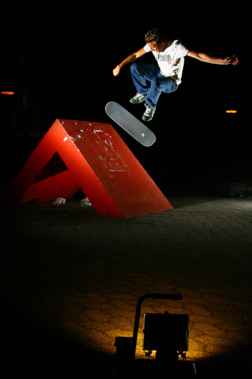 Bild 7_JakobFlipFakieRedBank_resize.jpg
