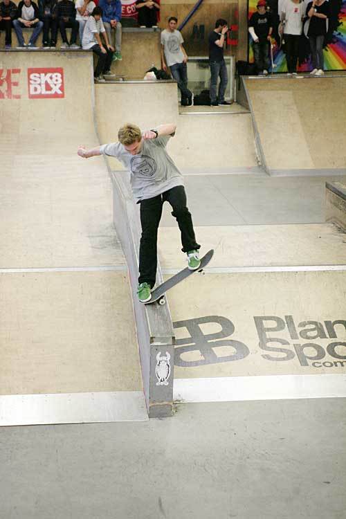 yannick_schall_bs_bluntslide_lq.jpg yannick_schall_bs_bluntslide_lq.jpg