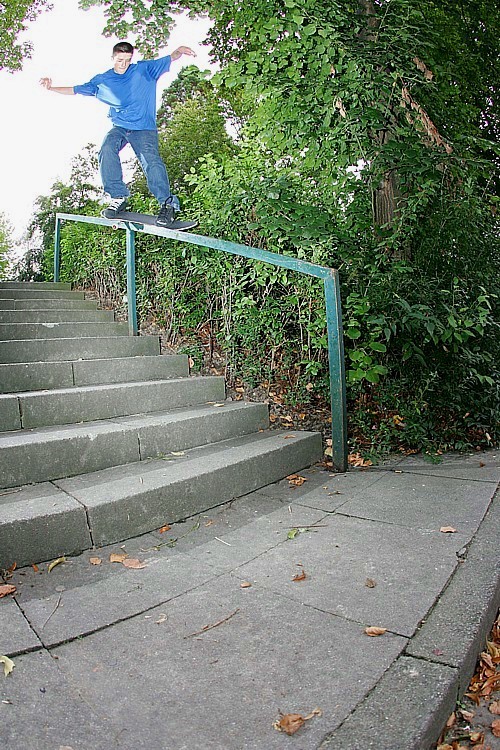 Martin_Langenhuizen_Feeble_pop_over_LQ Martin_Langenhuizen_Feeble_pop_over_LQ