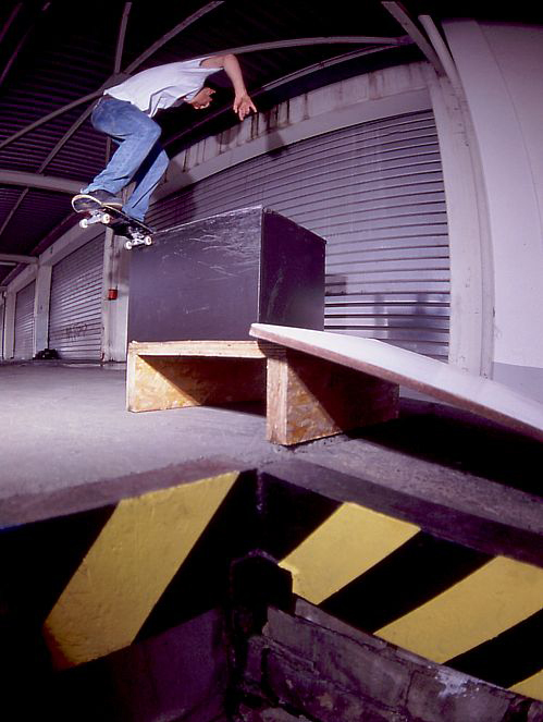 paul_fs_noseslide_black_box