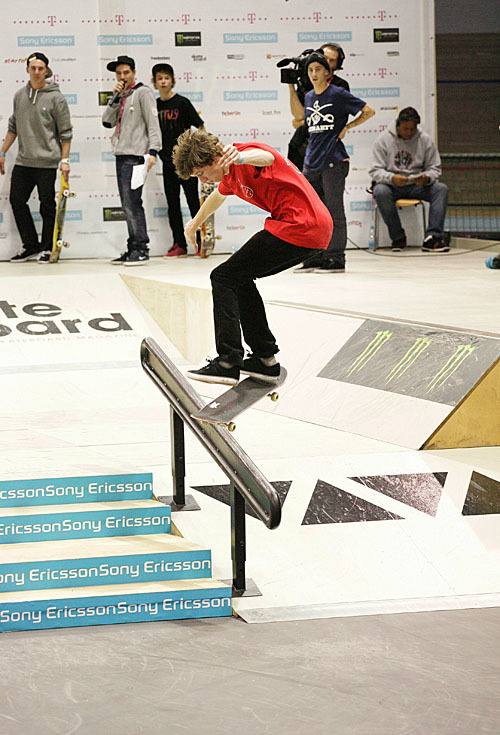 christoph_radtke_flip_frontboard_lq.jpg christoph_radtke_flip_frontboard_lq.jpg