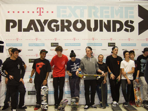 riders01_lq.jpg riders01_lq.jpg
