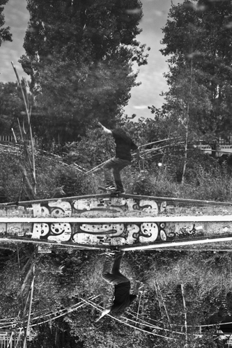 fs_tailslide.jpg fs_tailslide.jpg