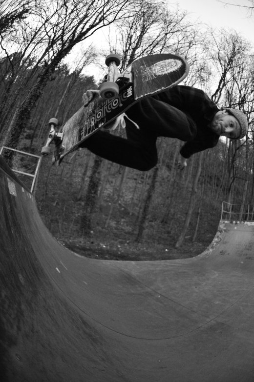 bang_bs_early_air.jpg