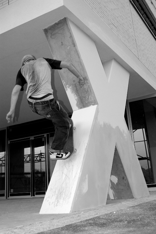 glatzi-fs_wallride.jpg glatzi-fs_wallride.jpg