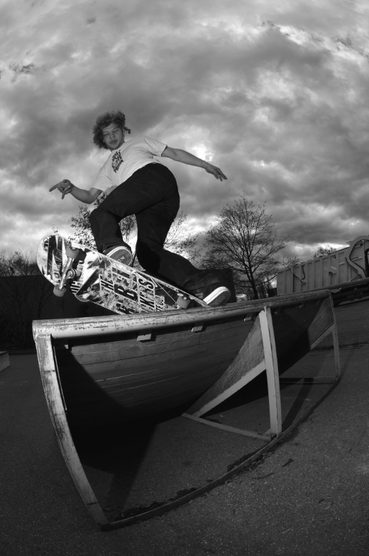 pivotfakie.jpg