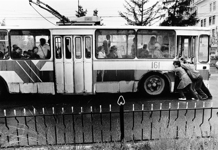Broken_Bus_Pontus_Alv Broken_Bus_Pontus_Alv