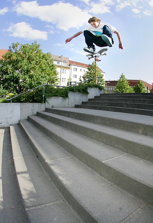 pascal_reif_fs_flip_lq.jpg pascal_reif_fs_flip_lq.jpg