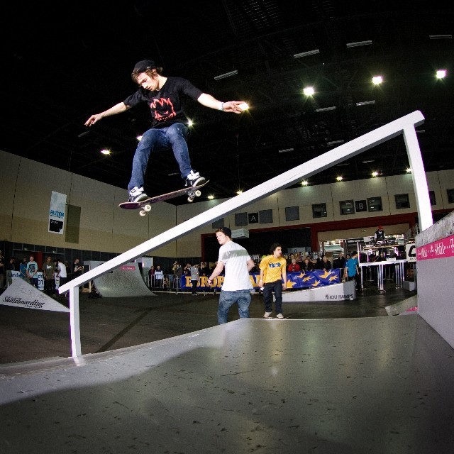 2836_louis_taubert_backside_lipslide_mirbach_groe_webansicht.jpg