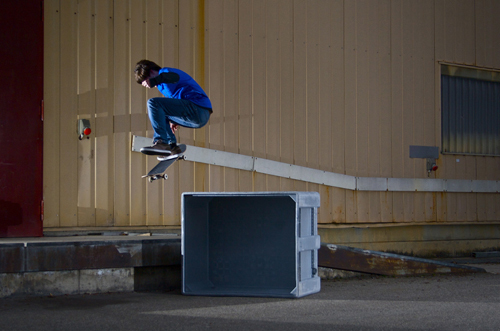 4SaschKickflip_500.jpg 4SaschKickflip_500.jpg
