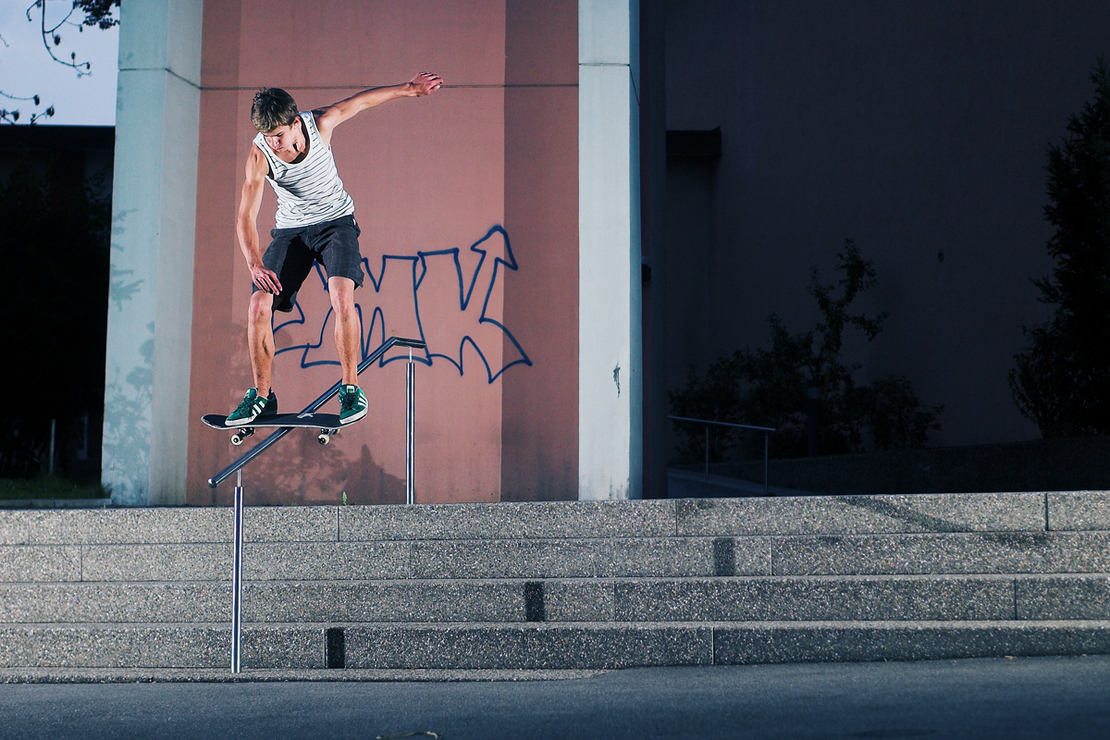 niklasboardslide.jpg niklasboardslide.jpg