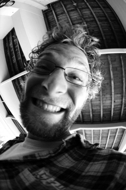 simon_gnarsmile.jpg simon_gnarsmile.jpg