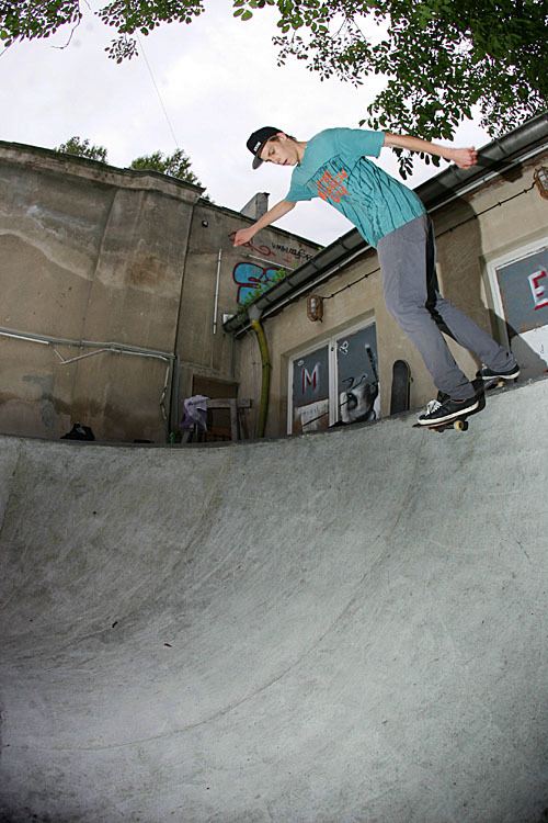 julian_simon_bs_desaster_lq.jpg julian_simon_bs_desaster_lq.jpg