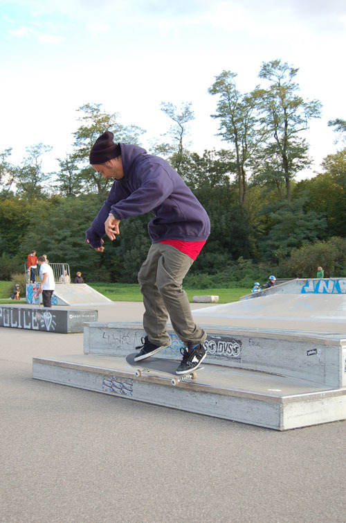 flip_backside5050.jpg