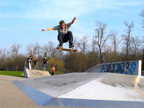 frontside_philip.jpg