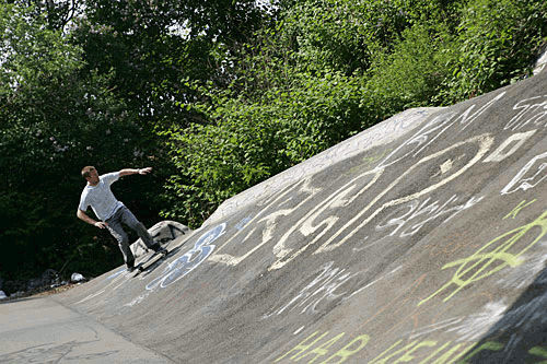 maxprause_bstail.gif maxprause_bstail.gif