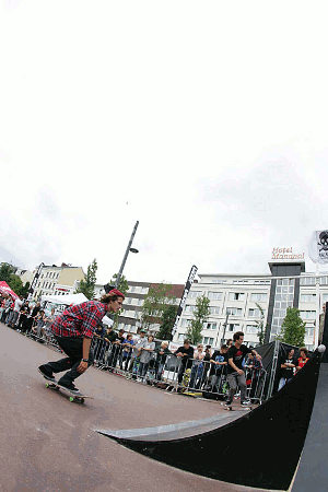 fs50bsrev_maat.gif fs50bsrev_maat.gif