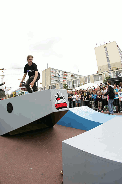 kalle_fs_flip.gif kalle_fs_flip.gif