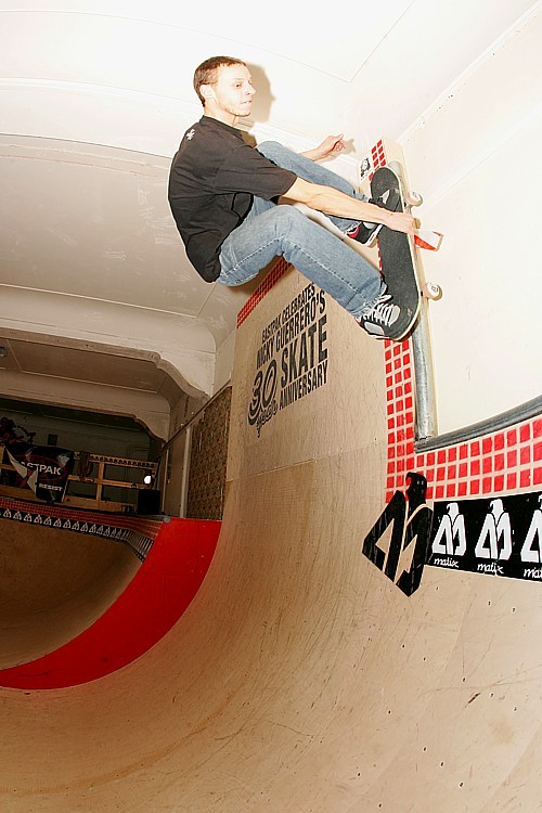 Asti_Polejam_BrightPool_LQ Asti_Polejam_BrightPool_LQ