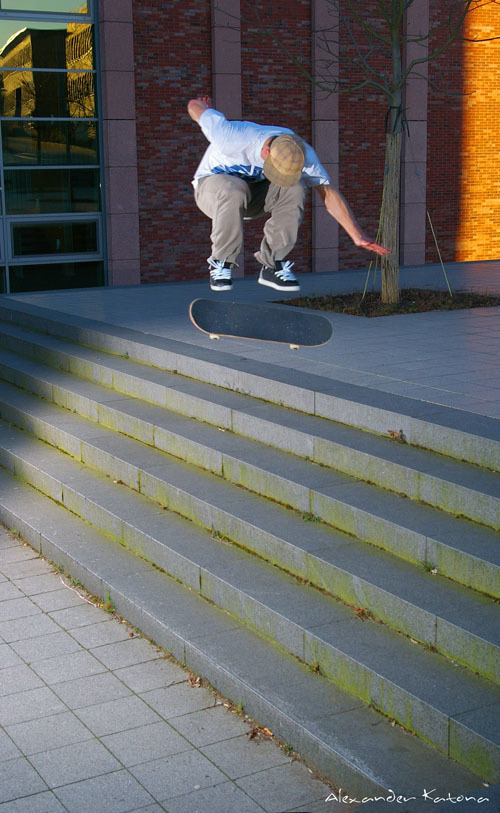 andi-sw_flip_kopie.jpg andi-sw_flip_kopie.jpg