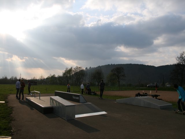 img_4715.jpg img_4715.jpg