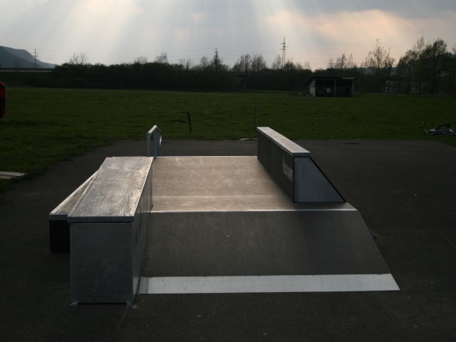 img_4718.jpg img_4718.jpg