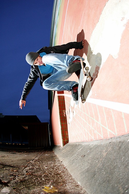 Paul_Weisser_BS_Wallride_LQ Paul_Weisser_BS_Wallride_LQ