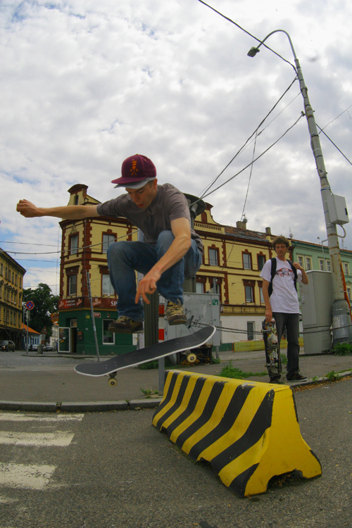 HolgerKickflip.JPG HolgerKickflip.JPG
