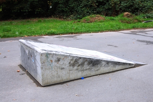 kicker.jpg kicker.jpg