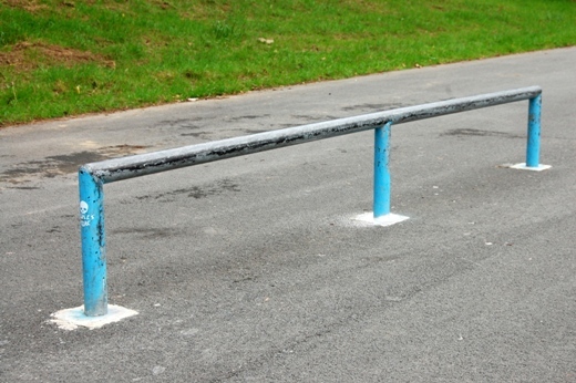rail.jpg rail.jpg