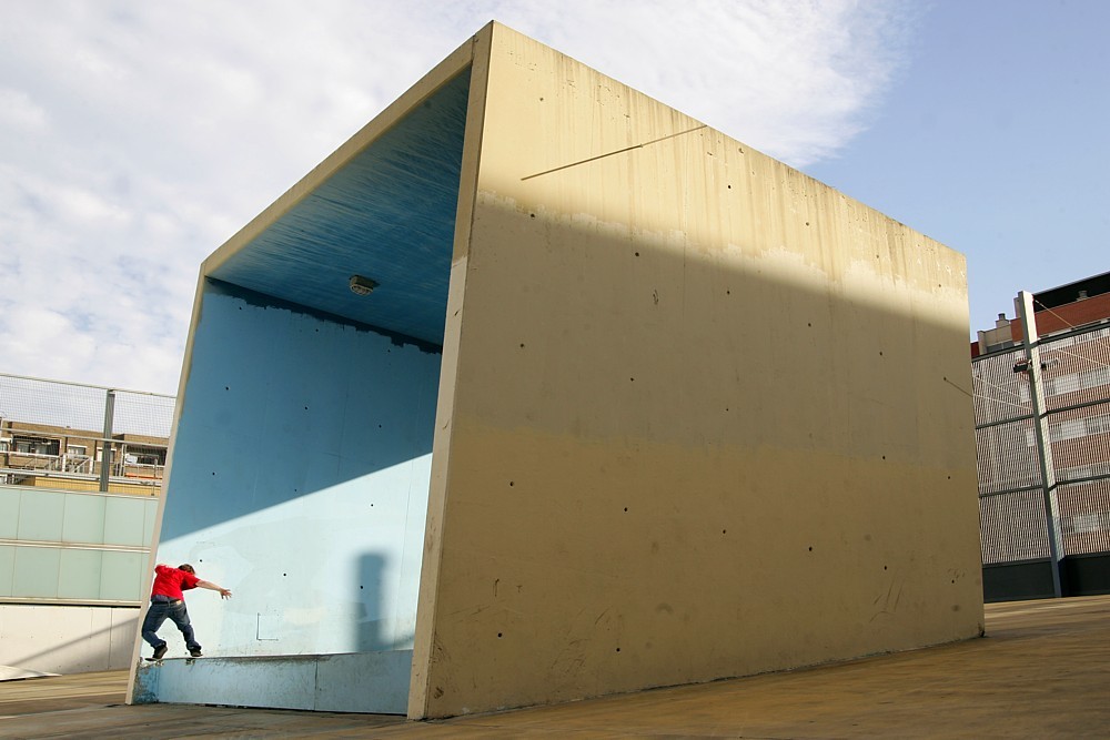 Joe_Beckert_FS_Noseslidel_Barcelona_Photo_Sebi_Hartung_LQ