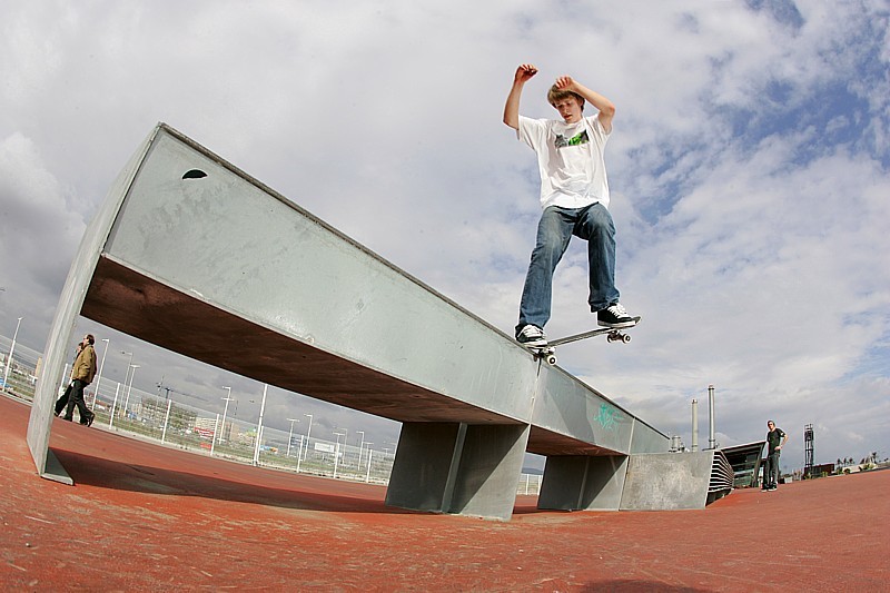 Thomas_Crooks_fakie_Barca_LQ