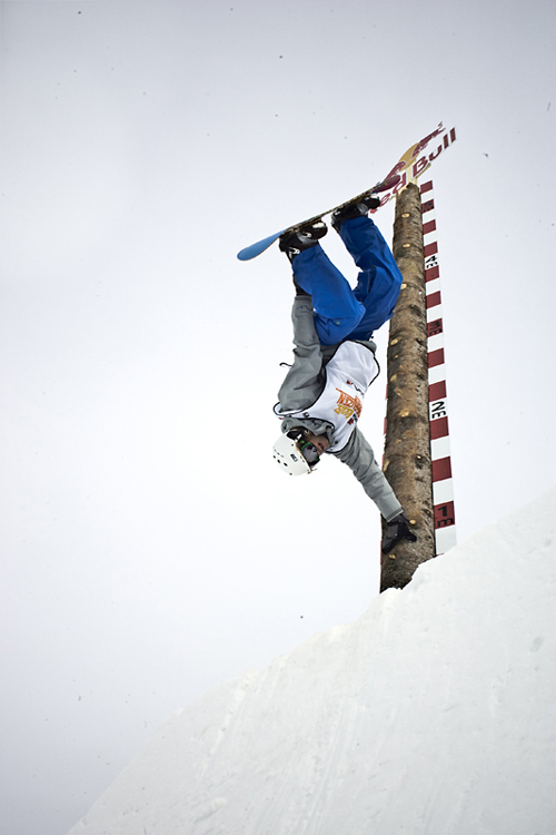 Matze Vogt - Handplant.jpg