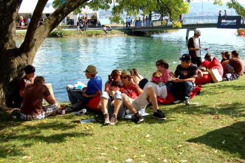 Freiburg Co chillt am Zuerisee Freiburg Co chillt am Zuerisee